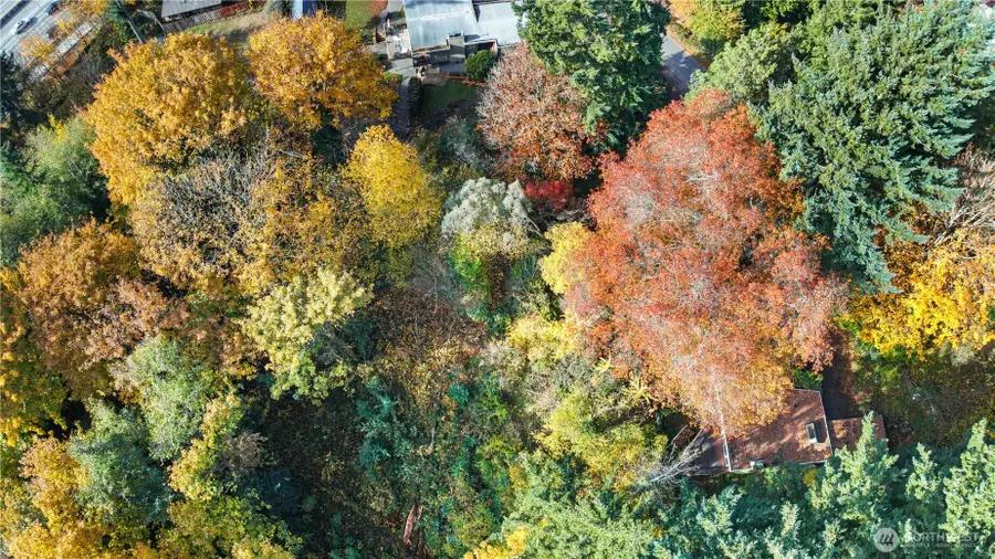 12117 SE 26th Street, Bellevue, WA 98005 - Image #2