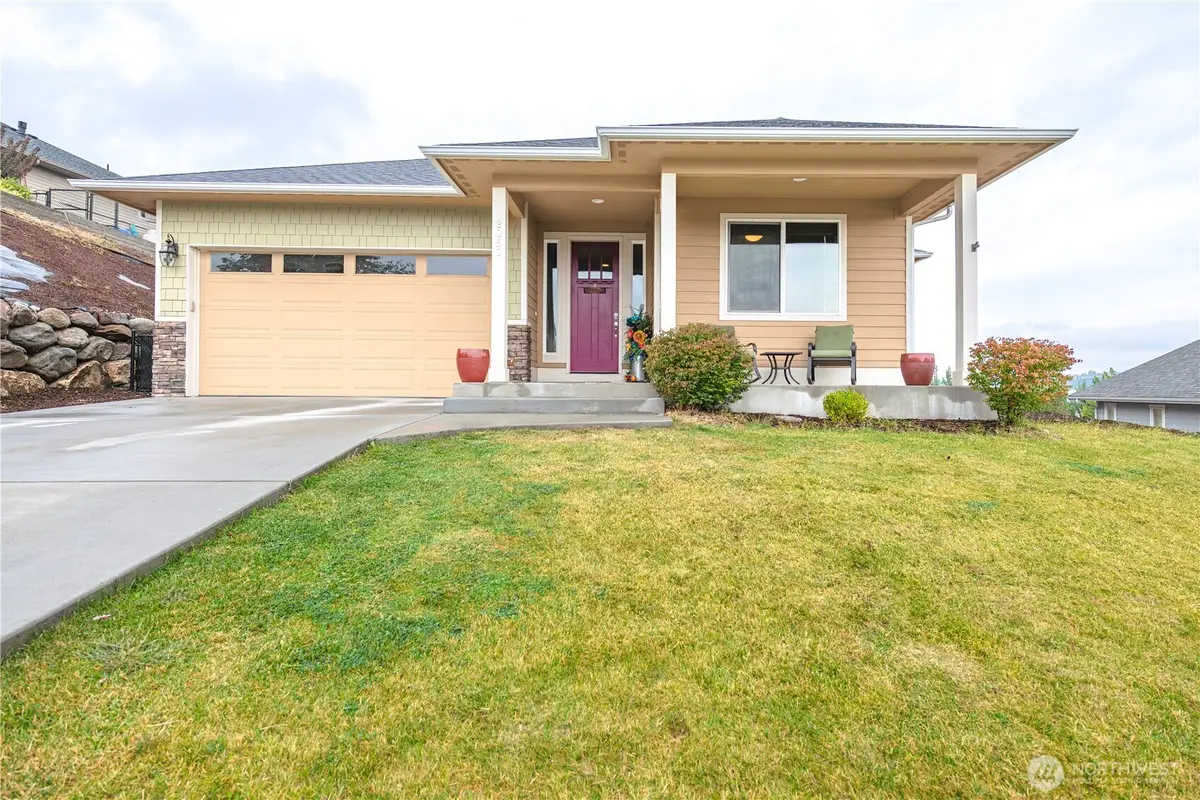 3050 Riverview Lane, Malaga, WA 98828 - Image #1