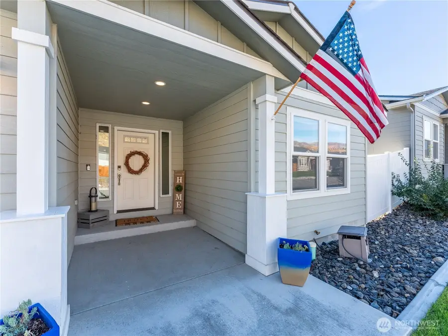 394 Hammond Lane, Rock Island, WA 98850 - Image #2