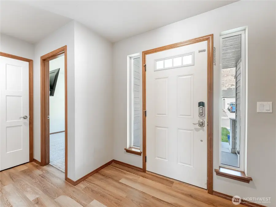 394 Hammond Lane, Rock Island, WA 98850 - Image #3