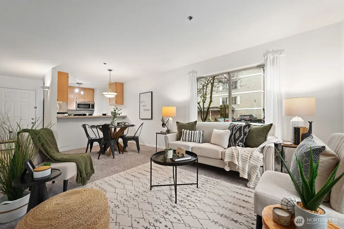 1910 W Casino Road #213, Everett, WA 98204 - Image #1