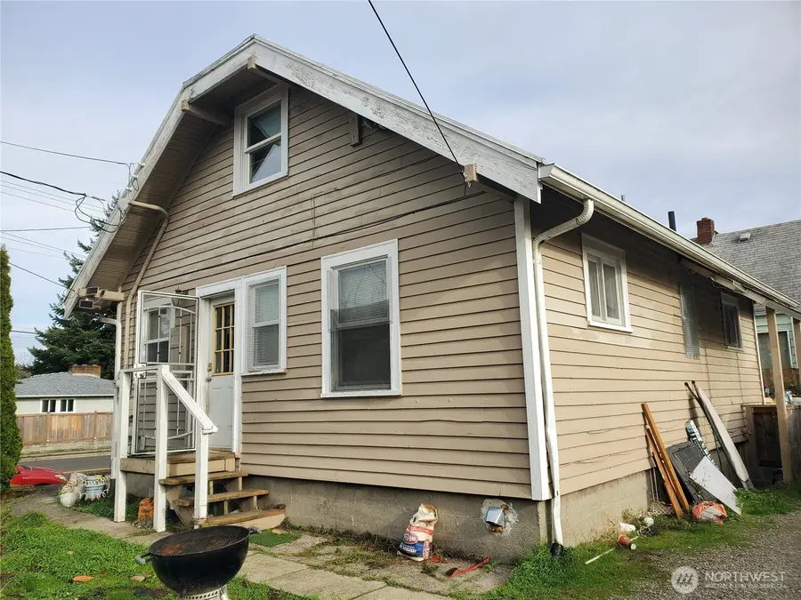 812 E 38th Street, Tacoma, WA 98404 - Image #2