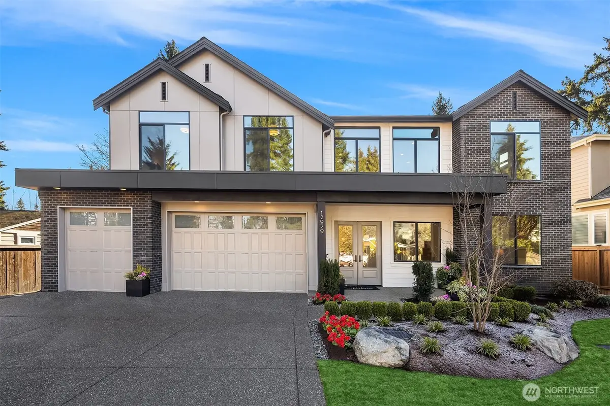 12929 NE 112th Street, Kirkland, WA 98033 - Image #1