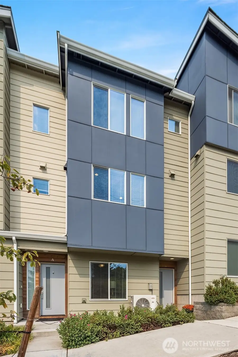 1202 NE 180th Street #B, Shoreline, WA 98155 - Image #2