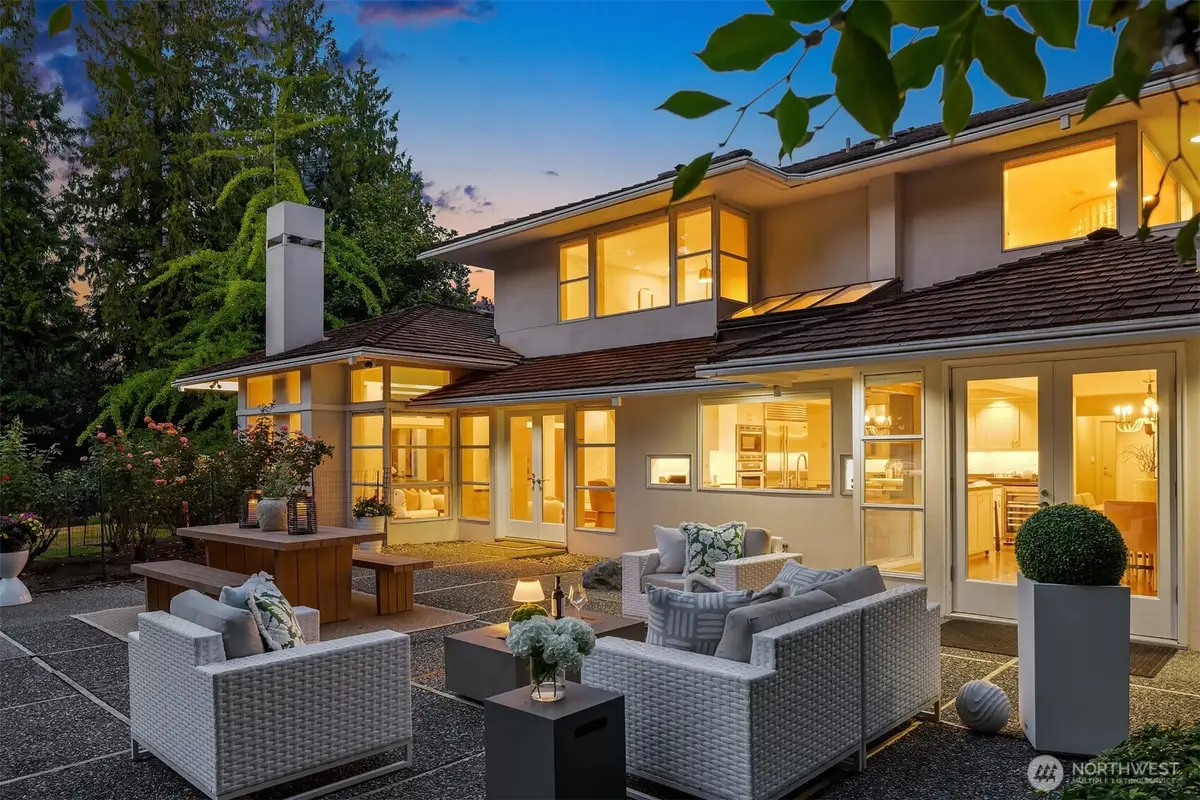 2609 Evergreen Point Road, Medina, WA 98039 - Image #1