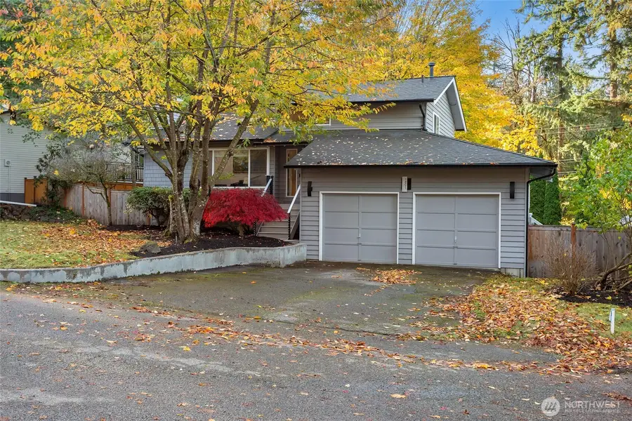 14711 70th Court Ne, Kenmore, WA 98028 - Image #2