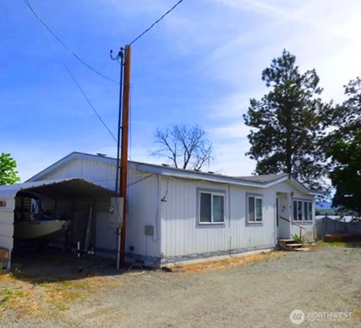 106 Indian Avenue E, Brewster, WA 98812 - Image #1