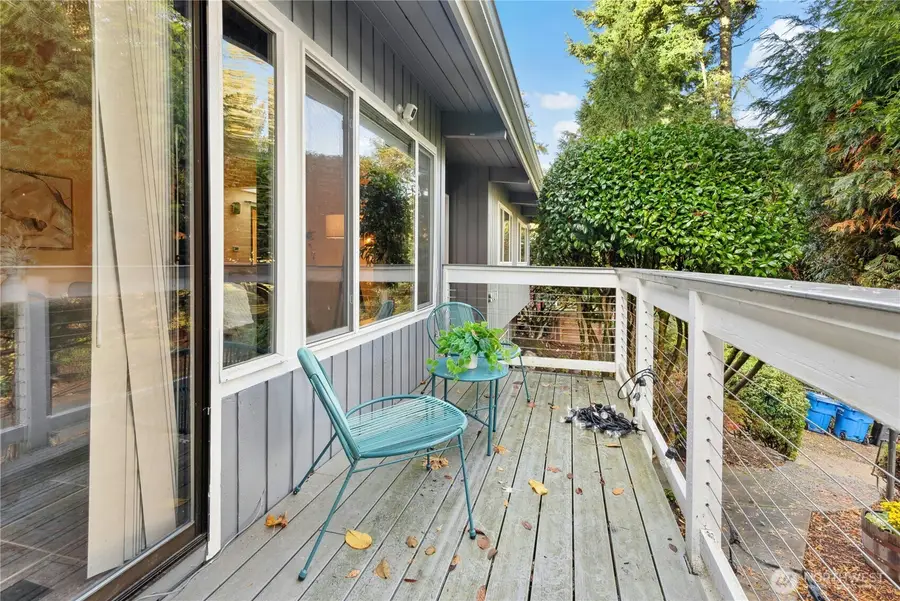 3001 NE 105th Street, Seattle, WA 98125 - Image #3