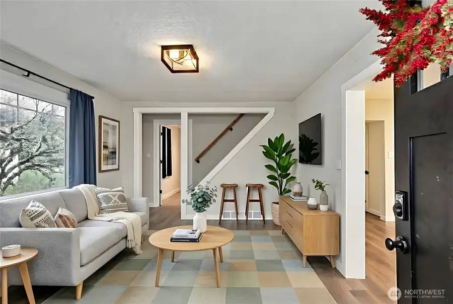 1513 NE Echo Drive, Bremerton, WA 98311 - Image #2