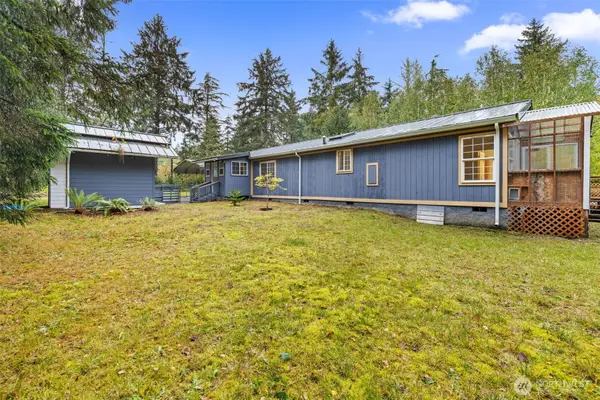 35952 Stackpole Road, Ocean Park, WA 98640