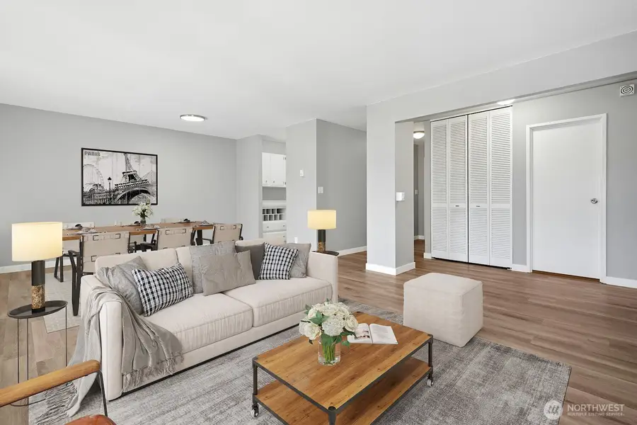 2100 3rd Avenue #1505, Seattle, WA 98121 - Image #2