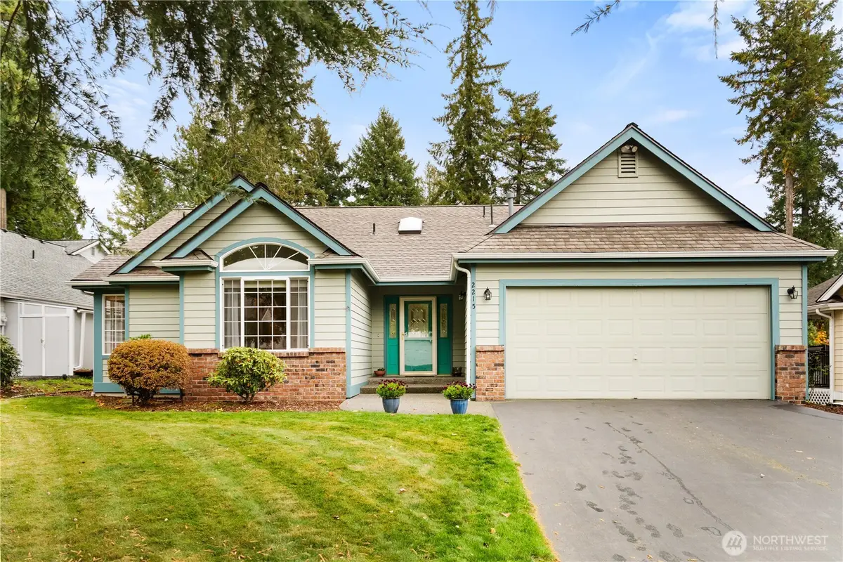 2215 Holiday Place Nw, Bremerton, WA 98312 - Image #1