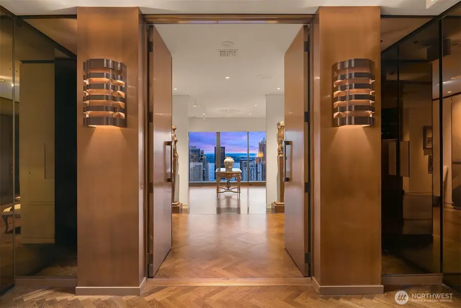 1301 Spring Street #PH32, Seattle, WA 98104 - Image #2