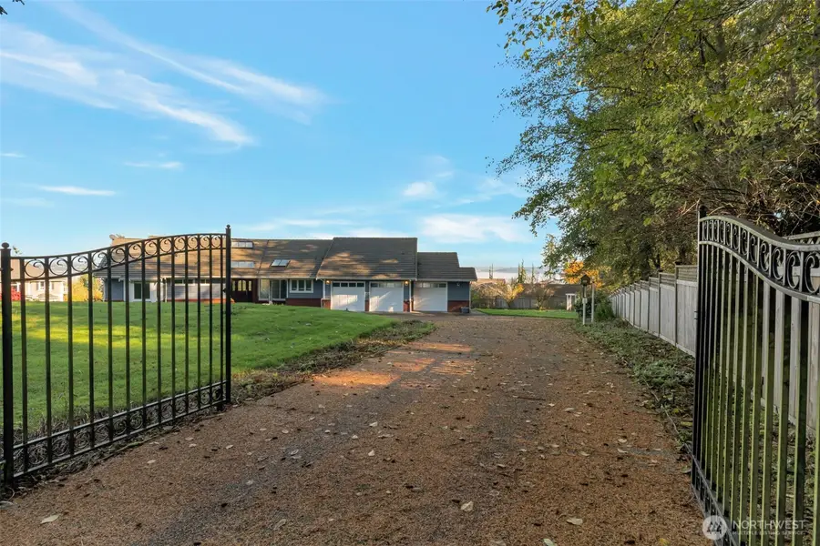 6969 Humphrey Road, Clinton, WA 98236 - Image #3