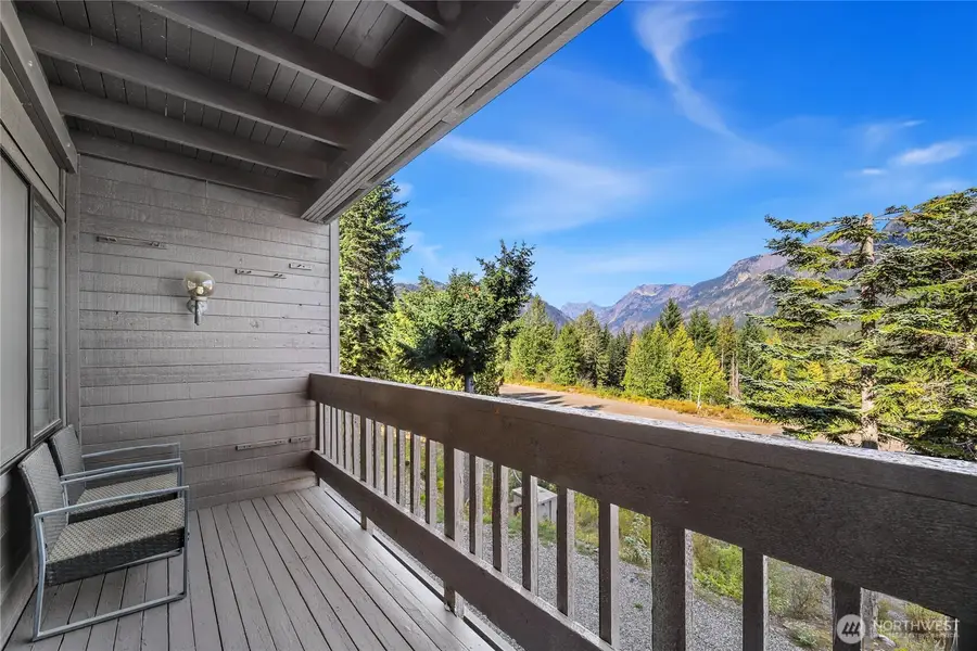 223 Hyak Drive E #622, Snoqualmie Pass, WA 98068 - Image #3