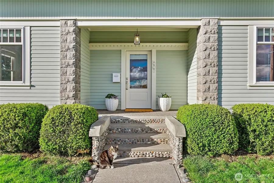 607 E Front Street, Lynden, WA 98264 - Image #2