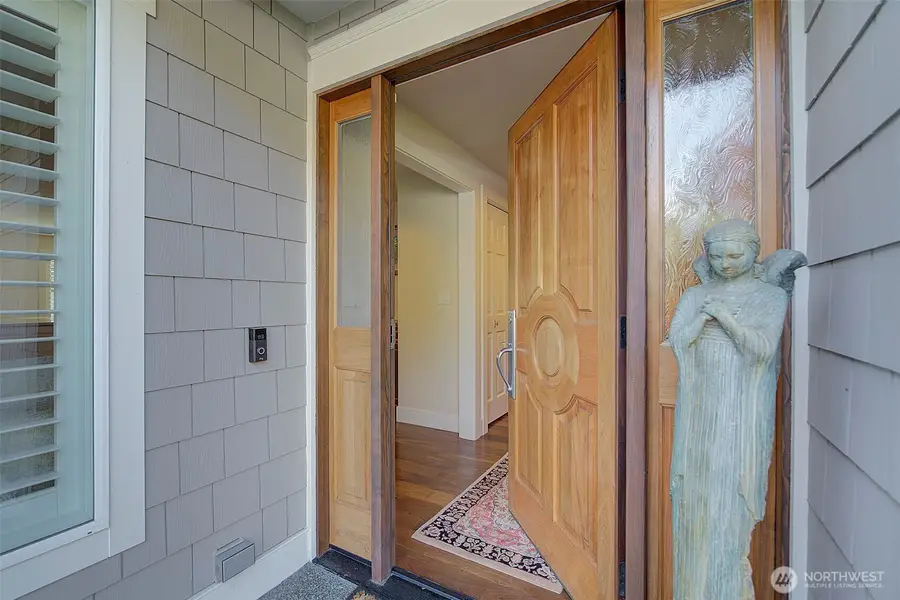 8711 NE 11th Street, Medina, WA 98039 - Image #3