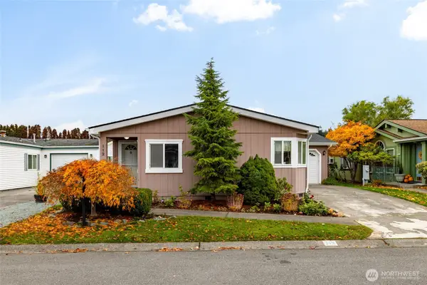 2610 E Section #112, Mount Vernon, WA 98274