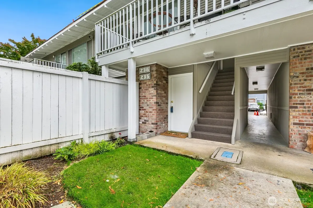 5722 122nd Place Se #235, Bellevue, WA 98006 - Image #1