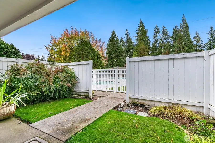 5722 122nd Place Se #235, Bellevue, WA 98006 - Image #2