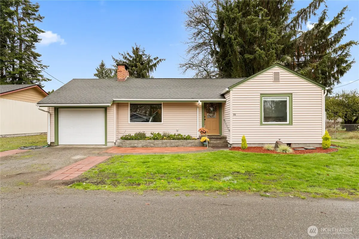 111 E Cindy Road, Centralia, WA 98531 - Image #1