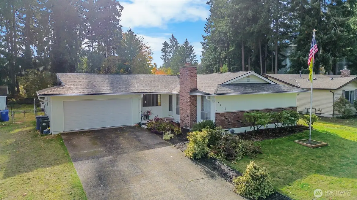 2710 Cambridge Drive, Steilacoom, WA 98388 - Image #1