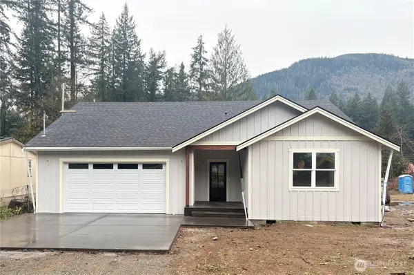 7933 Oregon Trail, Maple Falls, WA 98266