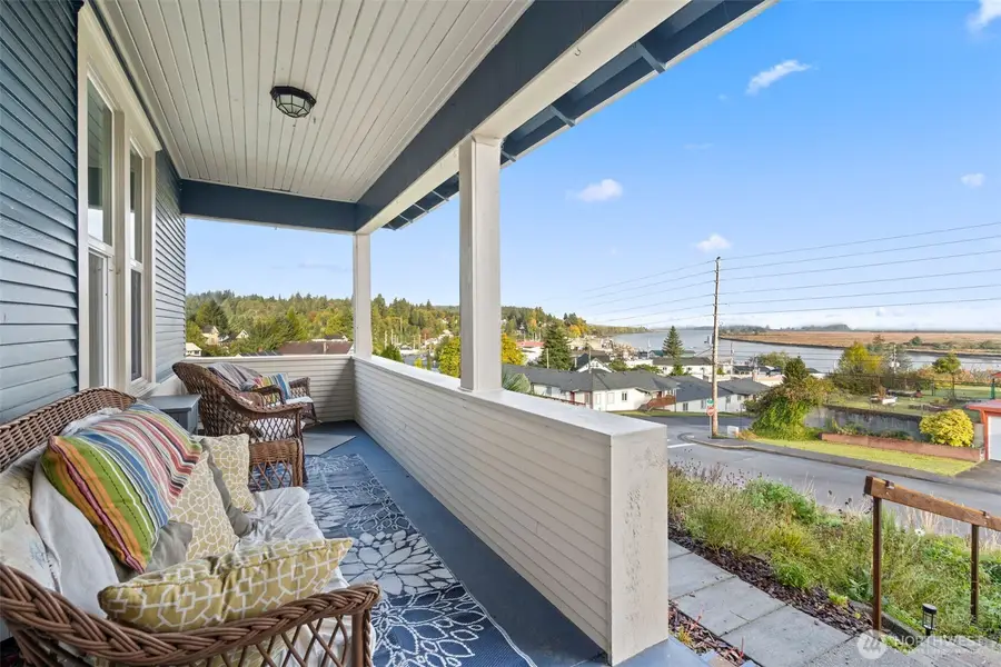 716 First Street W, South Bend, WA 98586 - Image #3