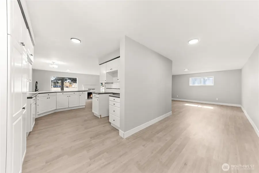 211 W Linden Street, Harrington, WA 99134 - Image #3