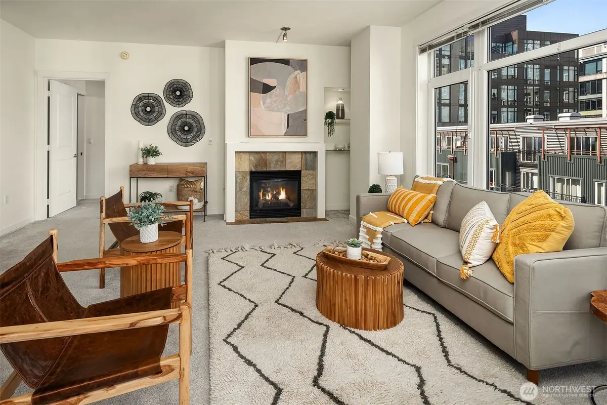 2607 Western Avenue #511, Seattle, WA 98121 - Image #1