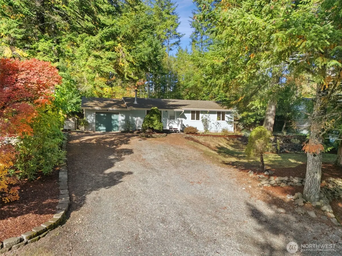 690 NE Larson Boulevard, Belfair, WA 98528 - Image #1