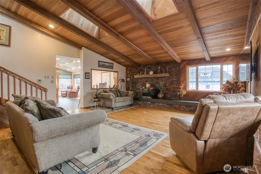 416 N 1st Street, Montesano, WA 98563 - Image #2