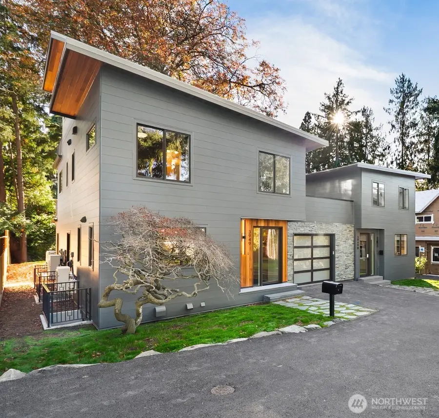 3949 W Barrett Lane, Seattle, WA 98199 - Image #2