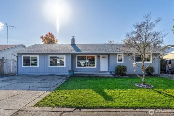 4421 Olympia Way, Longview, WA 98632