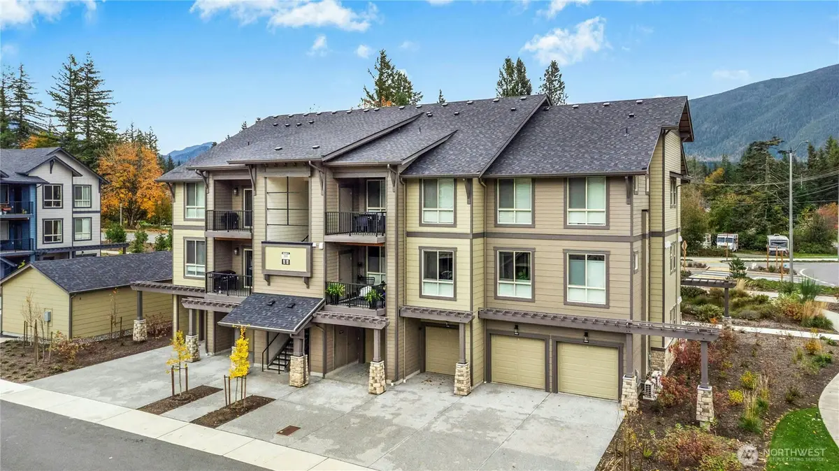 1845 SE 12th Place #H-204, North Bend, WA 98045 - Image #1