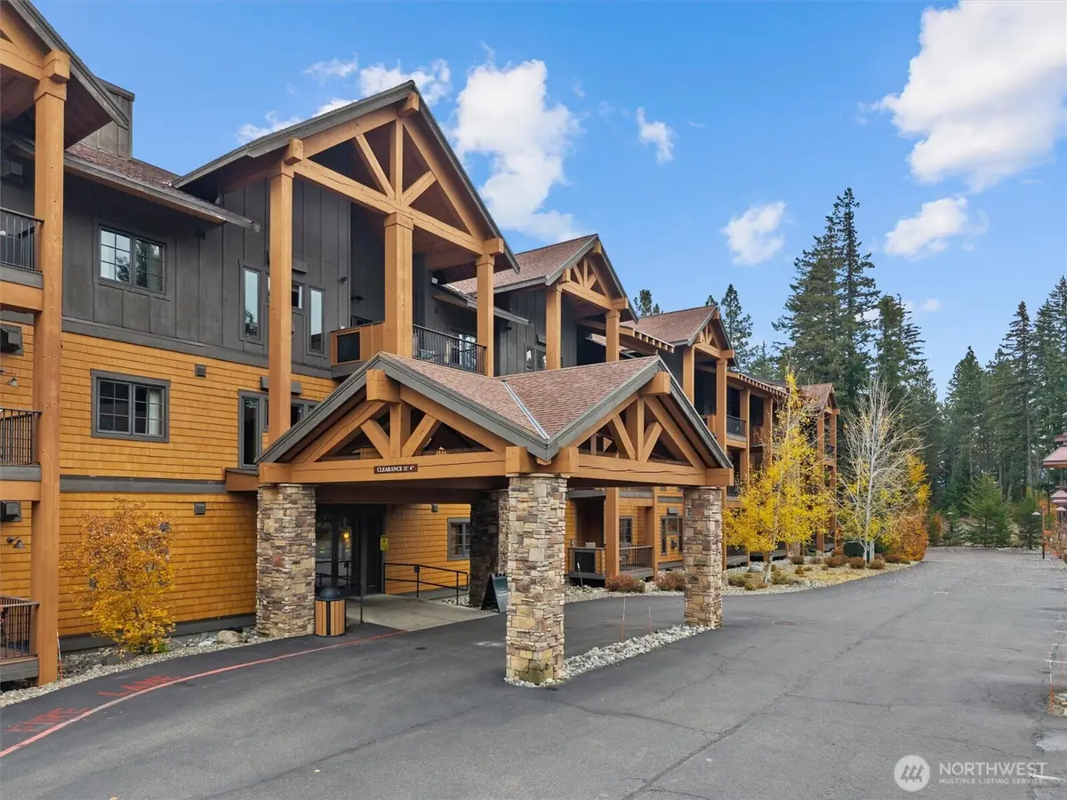 3770 Suncadia Trail #102, Cle Elum, WA 98922 - Image #1