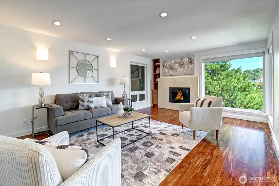 2636 22nd Avenue W #203, Seattle, WA 98199 - Image #3