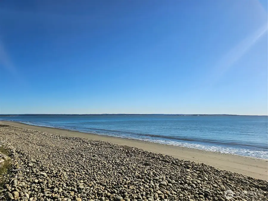 219 Marine View Drive Se, Ocean Shores, WA 98569 - Image #2