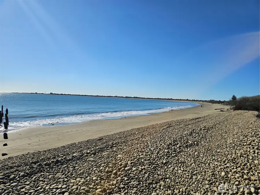 219 Marine View Drive Se, Ocean Shores, WA 98569 - Image #3