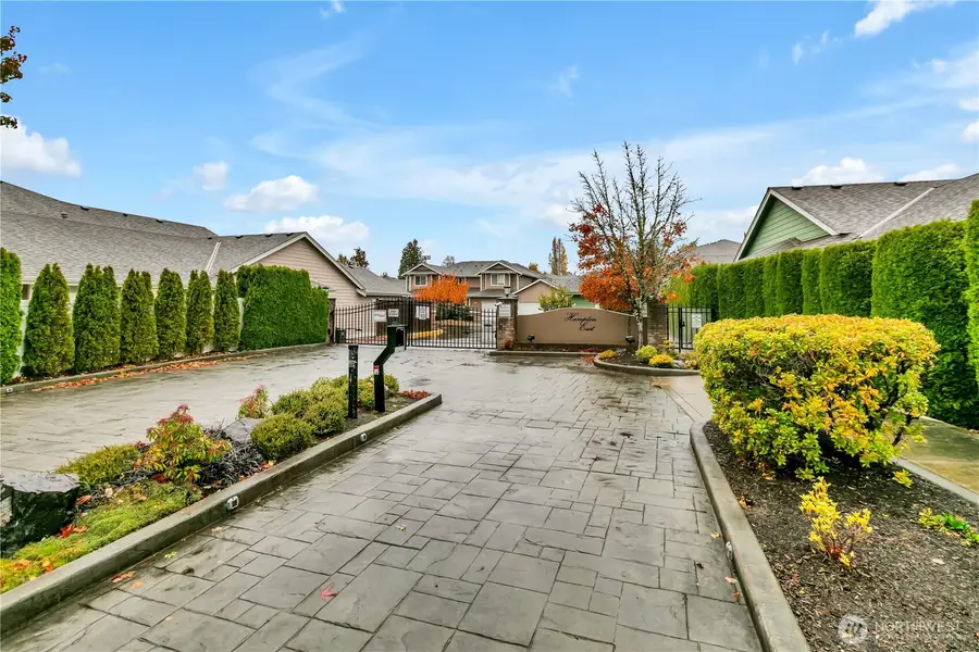 10700 SE 260th Street #D101, Kent, WA 98030 - Image #2