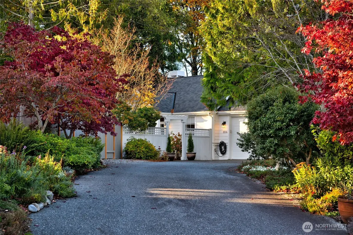 2216 35th Court, Anacortes, WA 98221 - Image #1