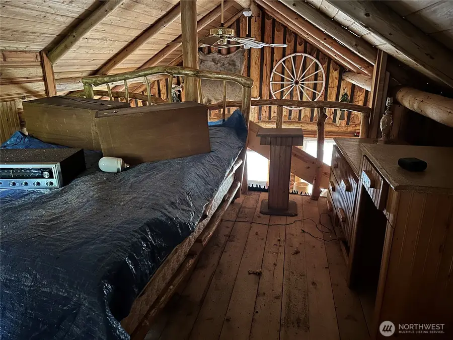 20 N Deer Court, Hoodsport, WA 98548 - Image #3