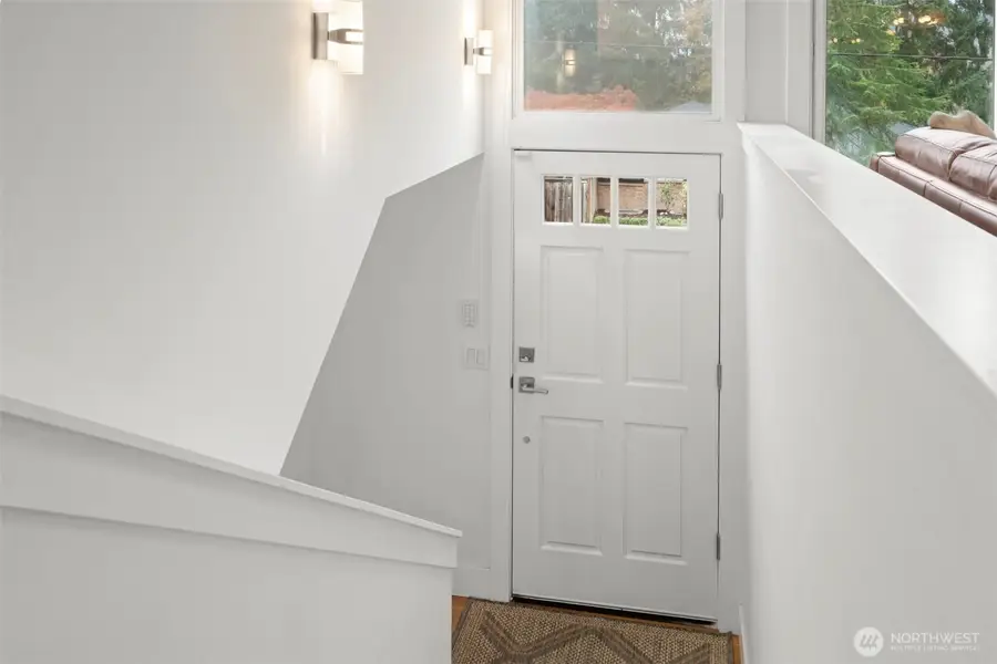 21240 15th Avenue S, Des Moines, WA 98198 - Image #2