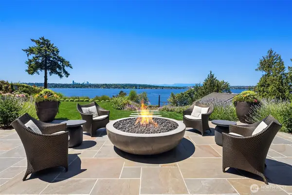 7545 NE 28th Place, Medina, WA 98039