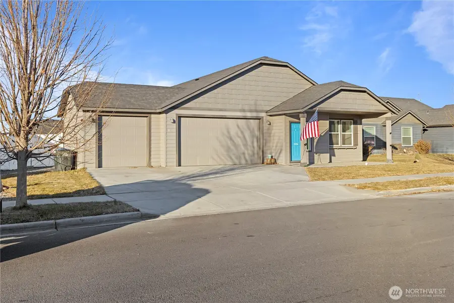 1336 E Egeland Drive, Moses Lake, WA 99156 - Image #2