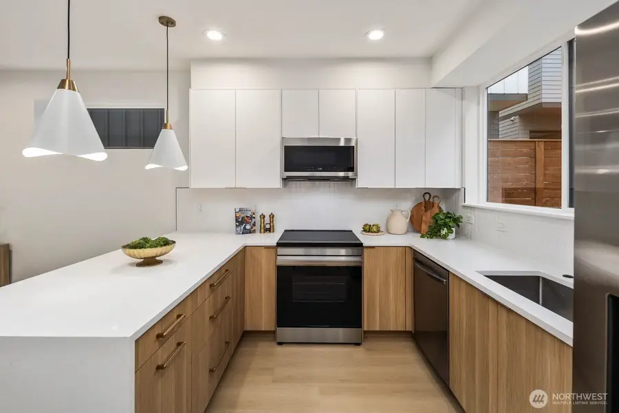 939 N 87th Street #A, Seattle, WA 98103 - Image #3