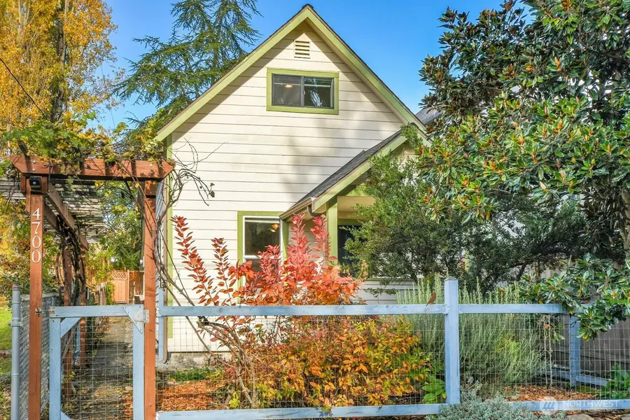 4700 S Mead Street S, Seattle, WA 98118 - Image #2