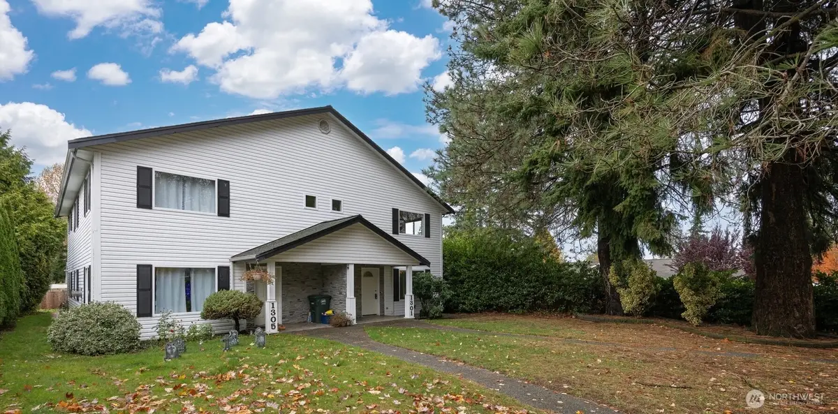 1301 Mitchell Avenue, Blaine, WA 98230 - Image #1