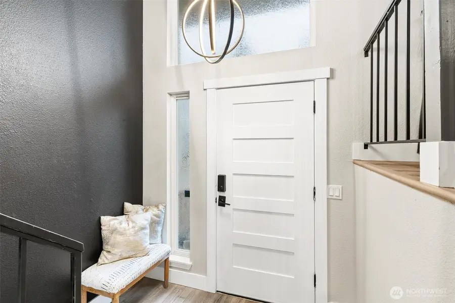 2811 SW 337th St, Federal Way, WA 98023 - Image #2