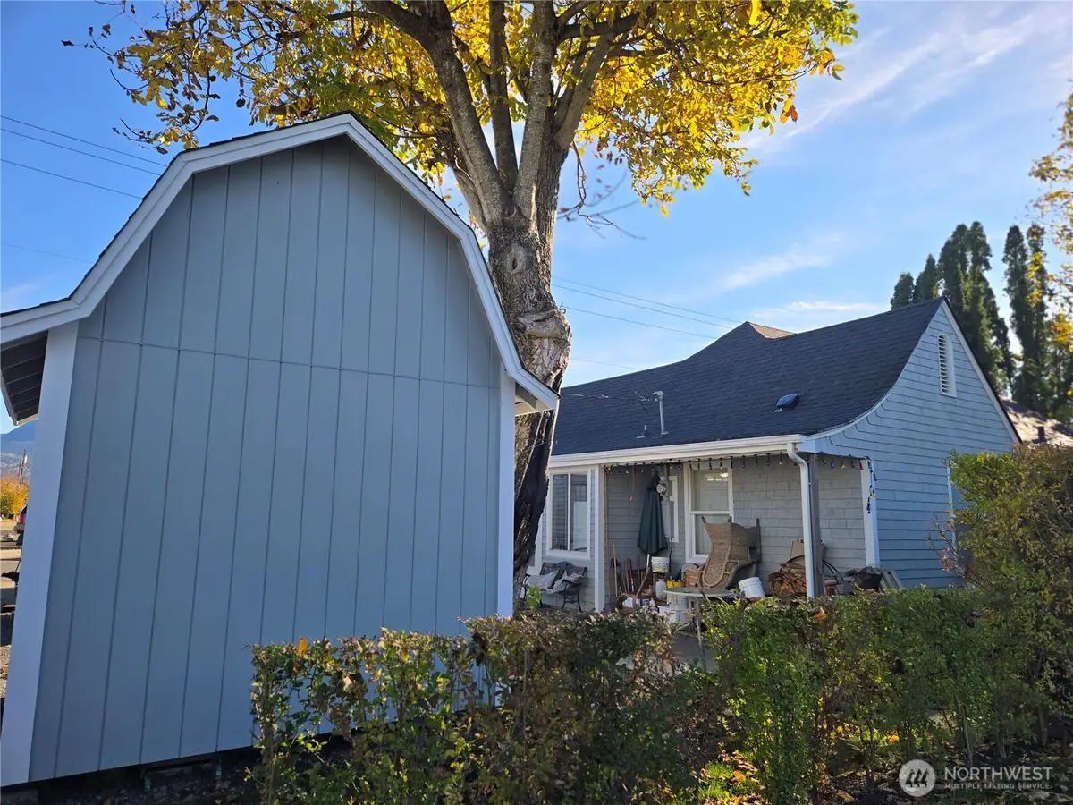 109 N Washington Street, Everson, WA 98246 - Image #1